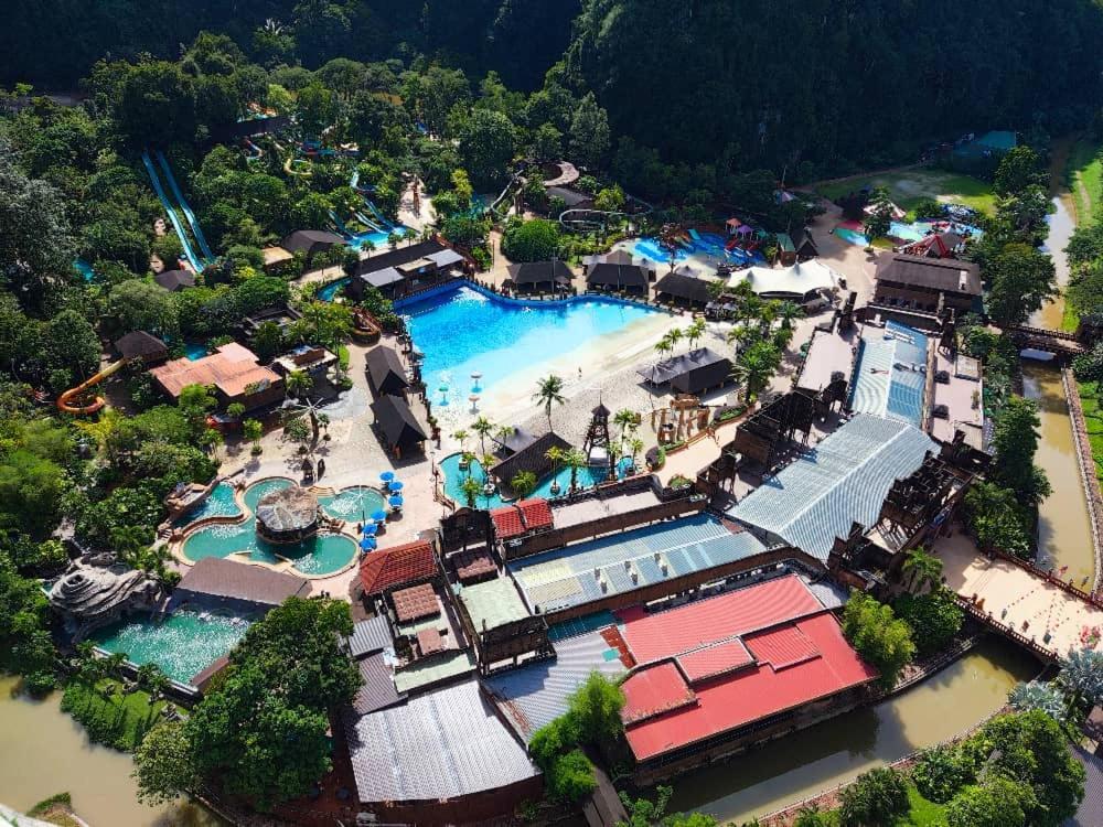 Sunway Onsen Hotspring 4 Pax Suite 2003 Neighbour Of Lost World Of Tambun Ipoh Buitenkant foto